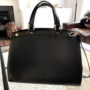 Louis Vuitton Brea GM Epi Noir